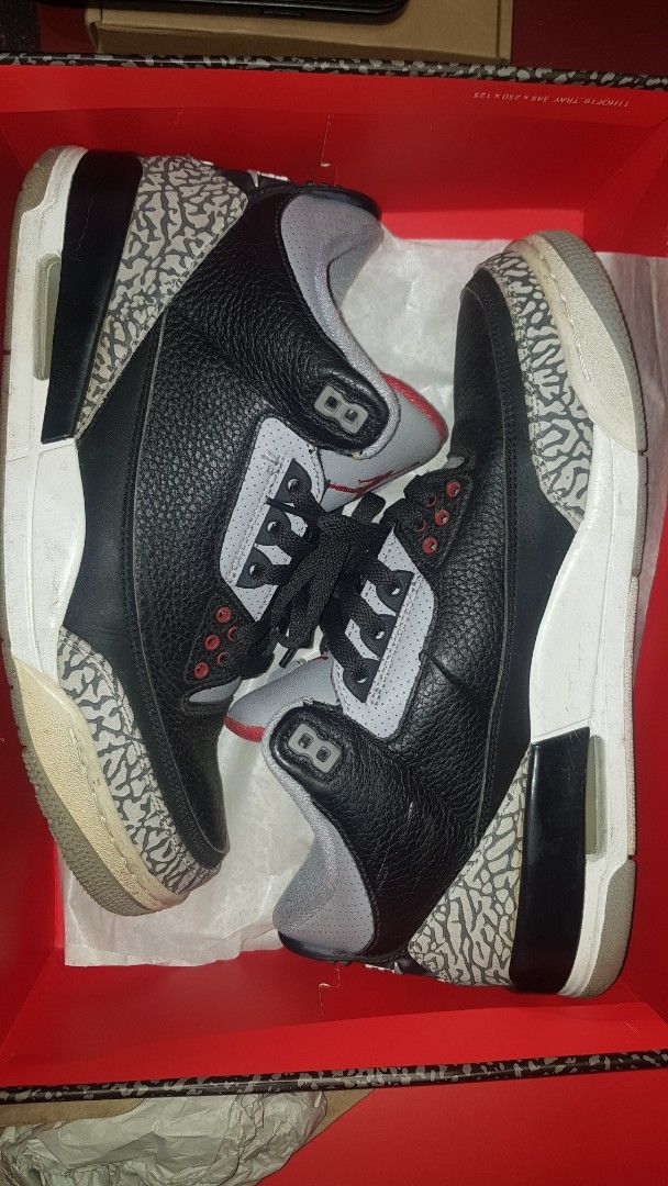 Air Jordan 3 Black Cement 2018 release (Category: Sneakers) located in Quezon City. Submitted by m.r23 (Listing ID 1434370086, Image 1). Description: Jordan 3 Black Cement 2018 release size 11 w box, inserts no hang tag, midsole crack but no crumbling, no sole sep, last used jan 2026 no issues.