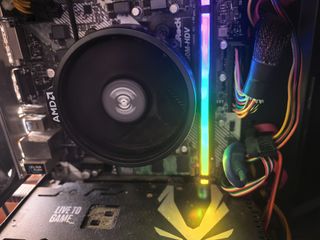 AMD RYZEN 5 3600