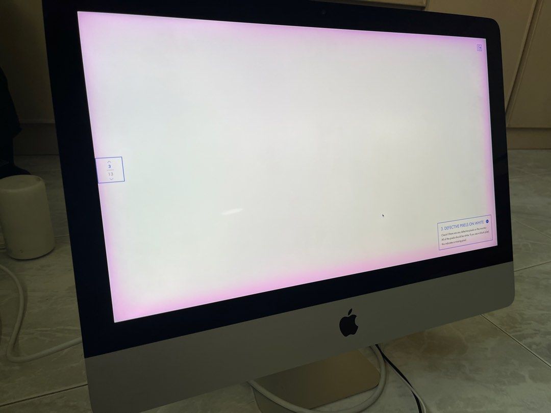 Apple iMac 21.5-inch (Late 2015)
