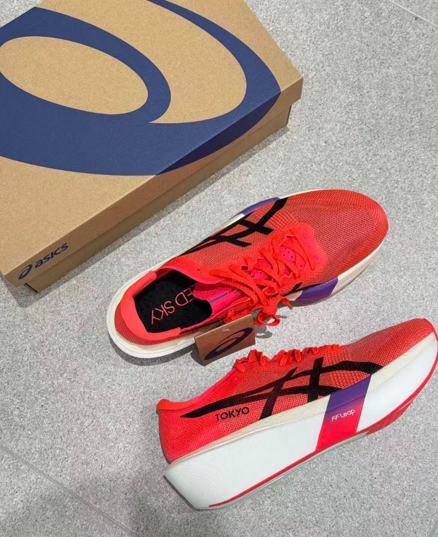 Asics Metaspeed Sky Tokyo Running Shoes (Category: Sneakers) located in Singapore. Submitted by sharoliv02 (Listing ID 1434299183, Image 3). Description: Multiple colors available, all sizes are standard and complete, shop with confidence 🎁 View actual product photos.