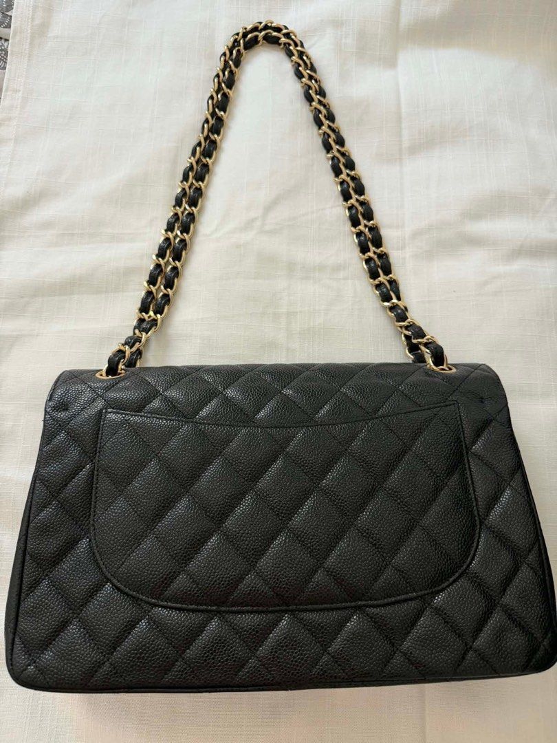 Authentic Chanel Classic Caviar Jumbo DF (Category: Luxury Bags & Wallets) located in Quezon City. Submitted by jhaediah (Listing ID 1426001854, Image 2). Description: Caviar Jumbo💓4.25 Rank A Series 14 with dustbag, auth card and Box Free pabitbit Korea- Fully paid before ship pinas.