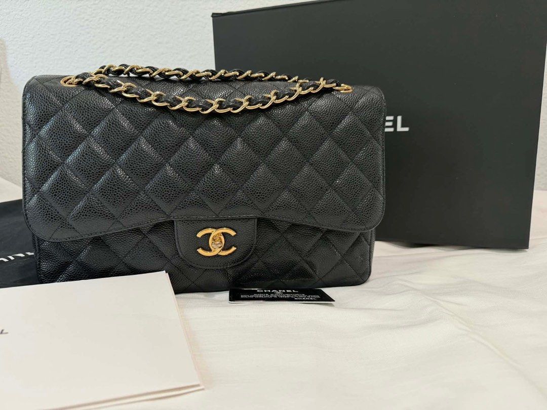 Authentic Chanel Classic Caviar Jumbo DF (Category: Luxury Bags & Wallets) located in Quezon City. Submitted by jhaediah (Listing ID 1426001854, Image 3). Description: Caviar Jumbo💓4.25 Rank A Series 14 with dustbag, auth card and Box Free pabitbit Korea- Fully paid before ship pinas.