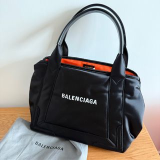（分類：）位於 。 由 be.cheshire 提交（商品編號 1434360644，圖片 1）。簡介： 。