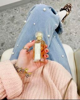 (Category: ) located in . Submitted by sunflower_hiiiii (Listing ID 1434333173, Image 1). Description: .