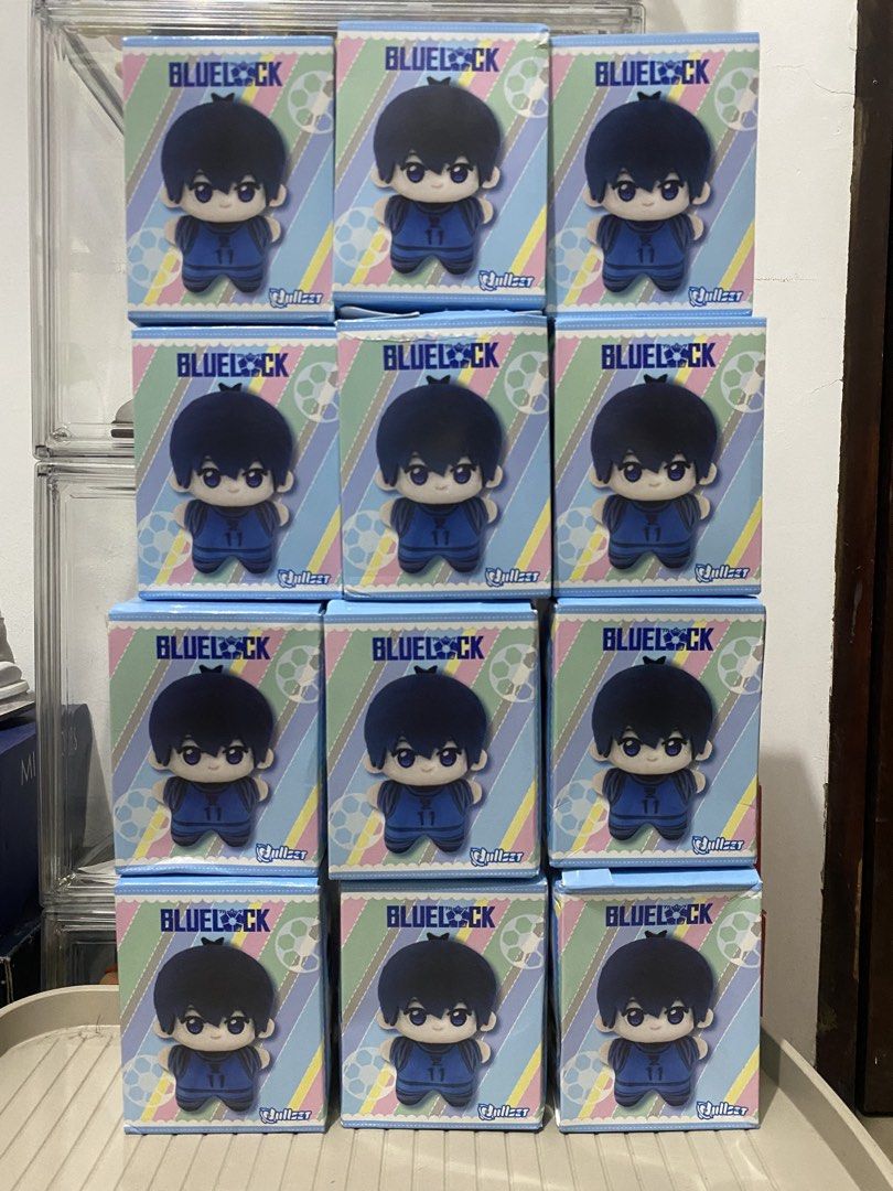 Blue Lock Figure (Category: Figurines & Statues) located in Manila. Submitted by jusstoys.phil (Listing ID 1434351699, Image 1). Description: - Blue Lock figure - Character in blue uniform - Includes original box - Ideal for fans and collectors.