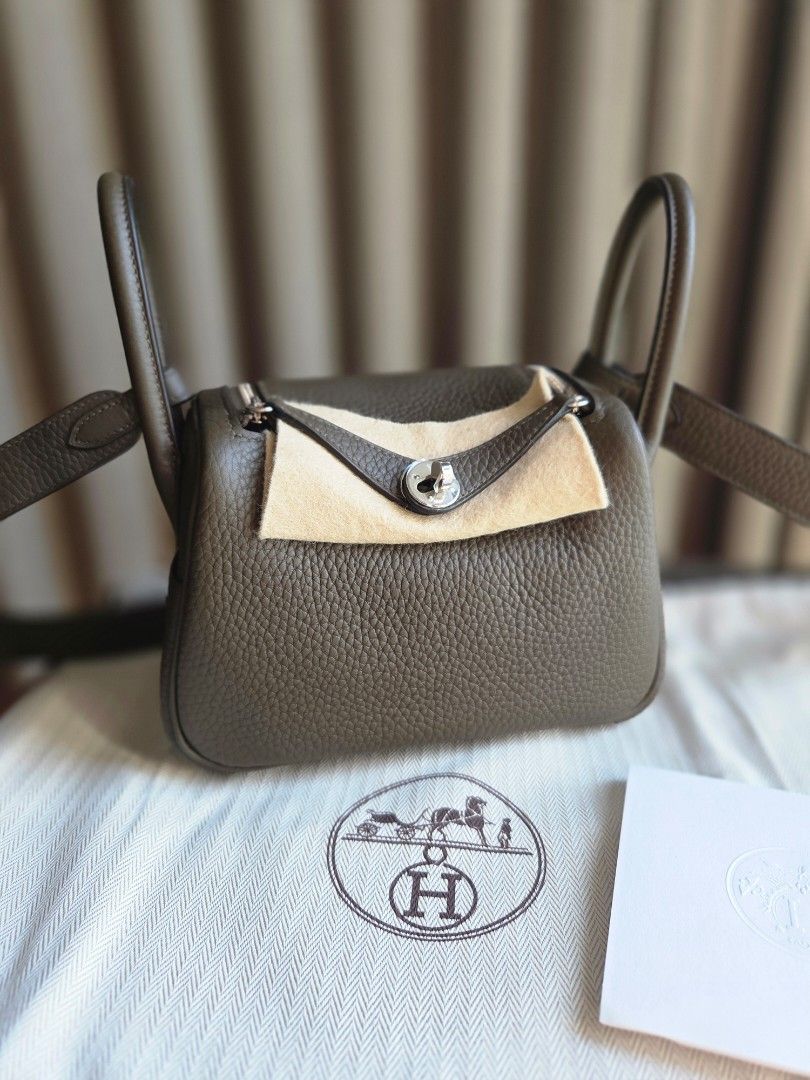 Bnew Hermes Mini Lindy Vert Loden (Category: Luxury Bags & Wallets) located in Quezon City. Submitted by shop.mar.go (Listing ID 1434387043, Image 1). Description: bnew and comes complete hermes mini lindy vert loden (2026 color) palladium hardware stamp G price is slightly negotiable.