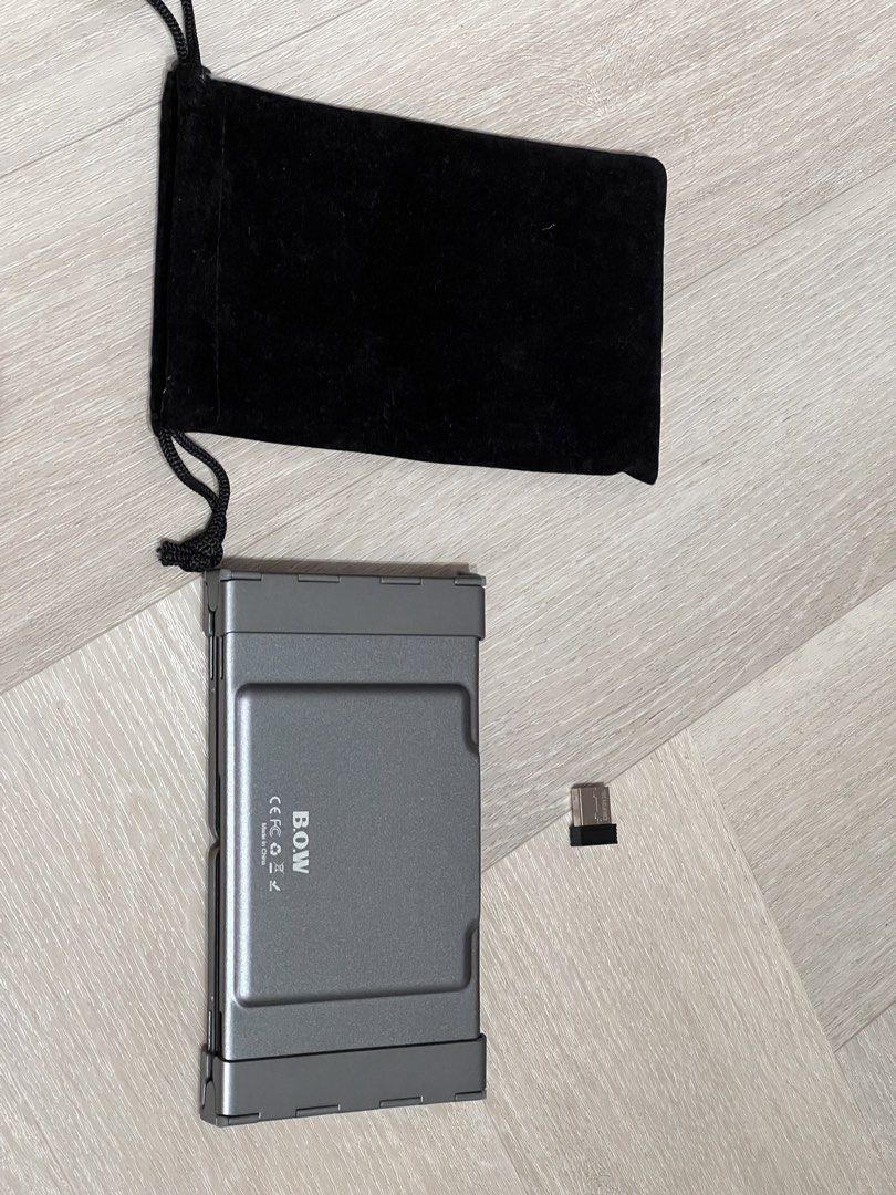 B.O.W Wireless Folding Keyboard with Stand464978647565608963