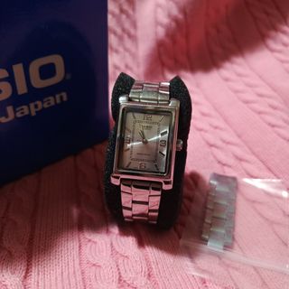 (Category: ) located in . Submitted by arianadeve84029 (Listing ID 1434199090, Image 1). Description: .