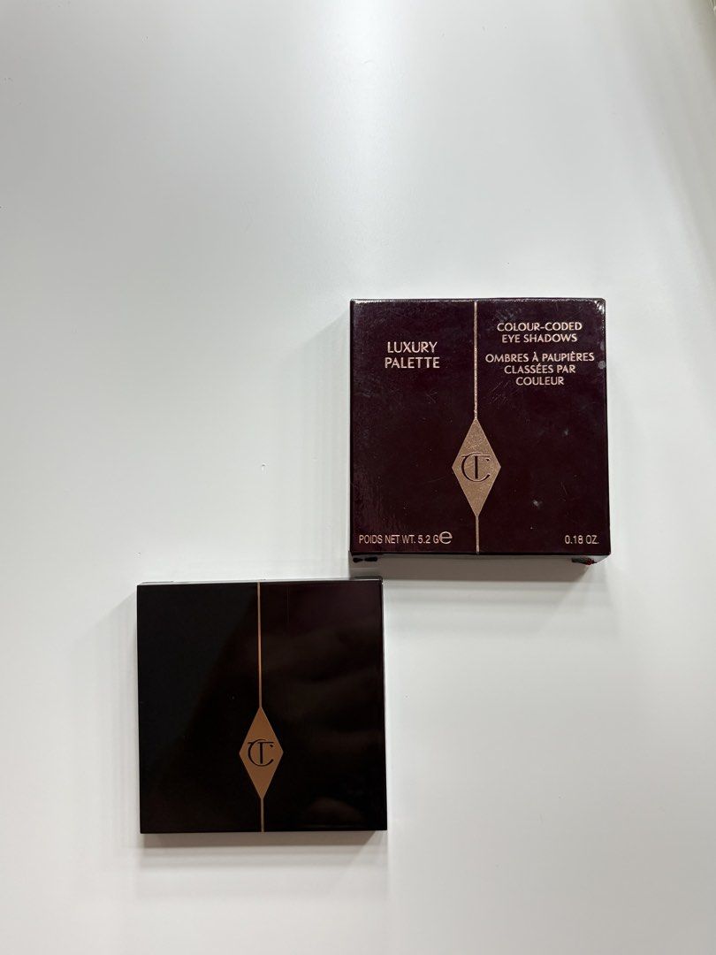 Charlotte Tilbury Luxury Palette (Category: Makeup) located in Manila. Submitted by hnnhsrmnt (Listing ID 1434357345, Image 1). Description: - Charlotte Tilbury Luxury Palette eyeshadow - Features four color-coded shades - Includes a mirror - Net weight: 5.2g / 0.18 oz - Comes with original packaging.
