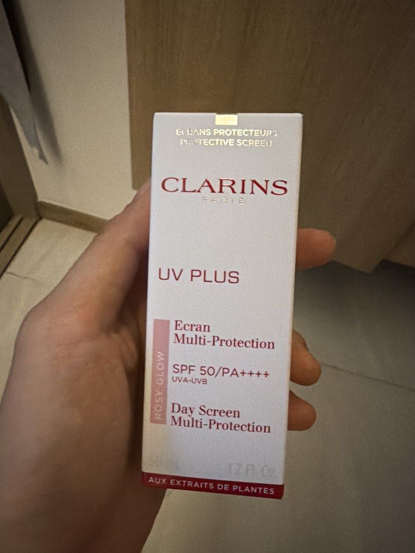 Clarins UV Plus Day Screen Multi-Protection SPF 50 (Category: Face Care) located in Singapore. Submitted by assocx (Listing ID 1434386050, Image 1). Description: - Brand new Clarins UV Plus Day Screen Multi-Protection SPF 50 - Provides broad-spectrum UVA/UVB protection - Suitable for daily use - Ori price $54.