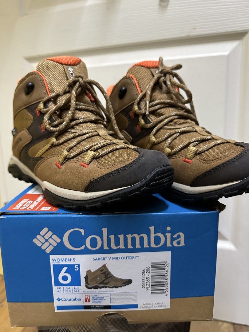 Columbia Womens Hiking Shoes (Category: Sneakers) located in Manila. Submitted by declutteringlot (Listing ID 1434337939, Image 1). Description: Used for one trip (not hike) Waterproof shoes Comes with box SIZE WOMENS US 6.5.