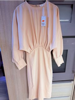 （分類：）位於 。 由 anna_delima09 提交（商品編號 1434290759，圖片 1）。簡介： 。
