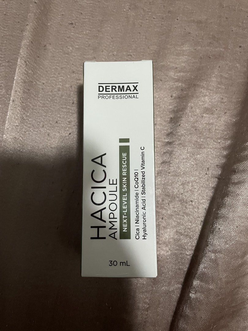 Dermax Professional Hacica Ampoule (Category: Face Care) located in Manila. Submitted by crescent_0963 (Listing ID 1434332581, Image 1). Description: Dermax Professional Ampoule 30ml. Contains Cica, Niacinamire, CoQ10, Hyaluronic Acid, Stabilized Vitamin C. Newly purchased and have not been used yet. Still has it’s protective plastic. .