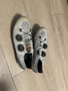 （分類：）位於 。 由 kyrie799 提交（商品編號 1434279653，圖片 1）。簡介： 。