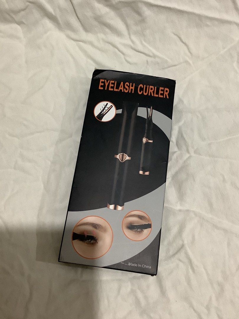 Electric Eyelash Curler (Category: Vision Care) located in Cavite. Submitted by kbyshe_catalog (Listing ID 1434312763, Image 2). Description: brand new/never been used rechargeable with charger & brush inclusions .