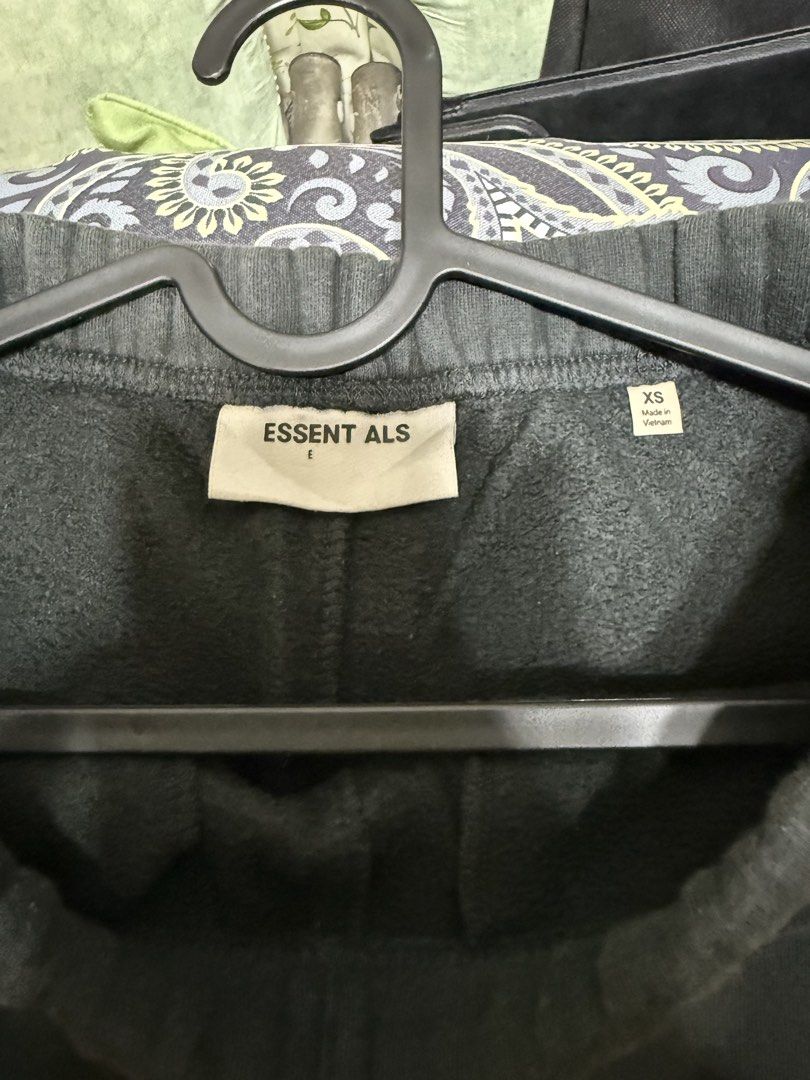 Essentials sweatpants (Category: Joggers) located in Makati City. Submitted by jcfernandez (Listing ID 1434213242, Image 2). Description: Size xs (30) 1500 Makati.
