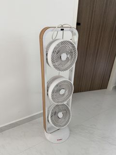 (Category: ) located in . Submitted by hmsale.sg (Listing ID 1434195576, Image 1). Description: .