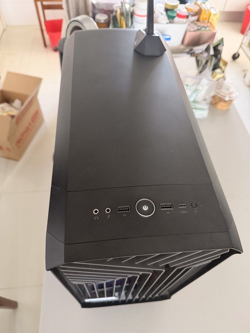 Gaming PC - AMD / RTX 5070Ti436861304717987842