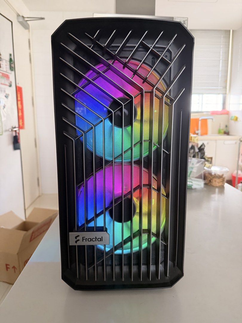 Gaming PC - AMD / RTX 5070Ti436861304717987840