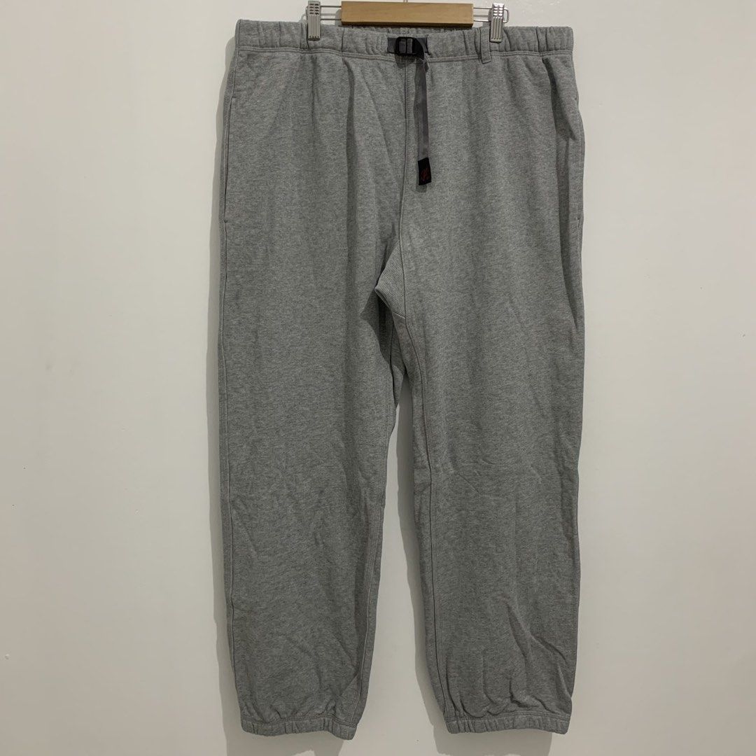 Gramicci Classic Heavy Weight Sweatpants (Category: Joggers) located in Tagaytay City. Submitted by deetstreet (Listing ID 1434269435, Image 2). Description: Waist: 30-34 Front rise: 17 Hip: 28.5 Thigh: 17.5 Length: 40 Knee: 16.5 Inseam: 30 Leg opening: 8 + sf.