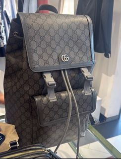 (Category: ) located in . Submitted by fh.outfit2sell (Listing ID 1434286853, Image 1). Description: .