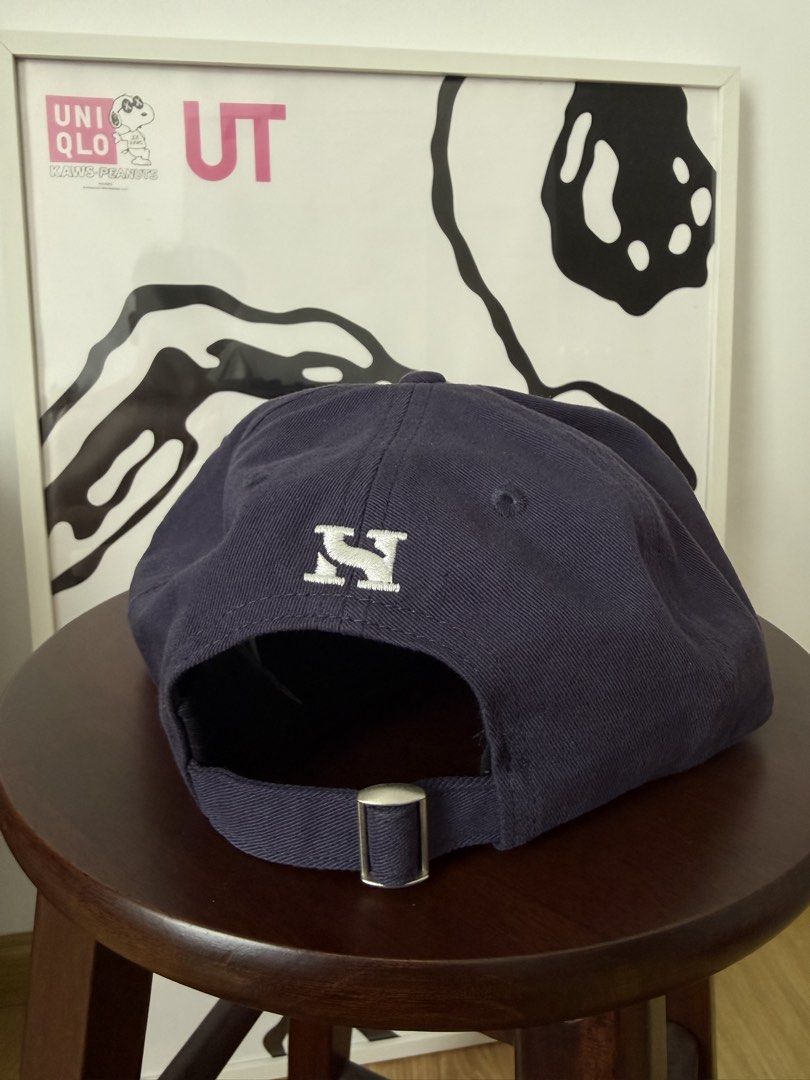 Headers Cap (Category: Cap & Hats) located in Kuala Lumpur. Submitted by pwse1225 (Listing ID 1434259477, Image 2). Description: - Headers navy blue cap - Embroidered brand name on front - Logo on the back - Adjustable strap for a comfortable fit - Made of 100% cotton - Designed for drivers.