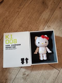 Hello Kitty USB Charger Adapter