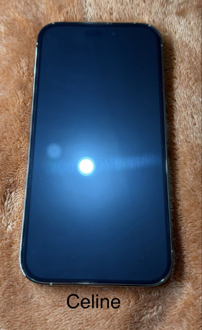 iPhone 14 Pro 256GB (Category: iPhone 14 Series) located in Manila. Submitted by ruler_line (Listing ID 1434215318, Image 2). Description: Lady owned Tempered Glass on since day 1 Bumper Case protected thus no dents Camera lens with protector No issues No history of repair Open line With box Rfs: Upgraded Meet up: SM Sucat I’m working from home and have kids to attend to so I can do meet up near my area. Respectfully, pass na po if malayo po kayo