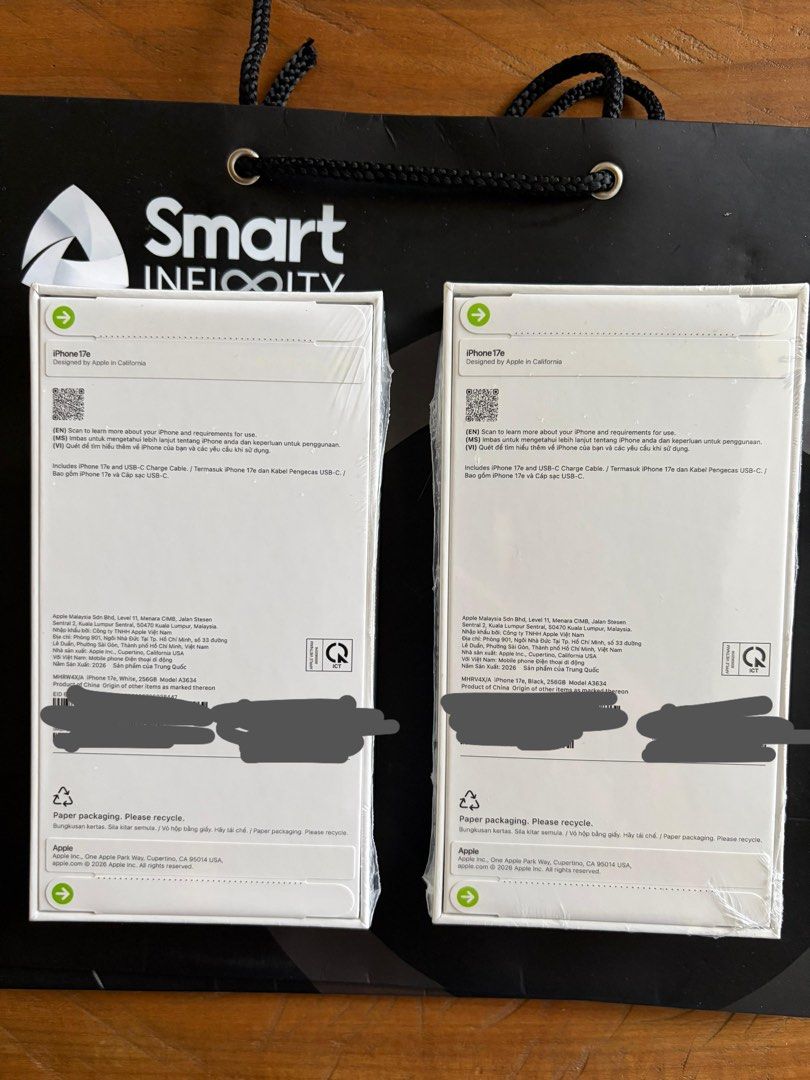 IPhone 17e 256gb (Category: iPhone 17 Series) located in Taguig. Submitted by acruzt (Listing ID 1434195784, Image 2). Description: Locked in with SMART for 24 months 2 units, black and white, 45k each .