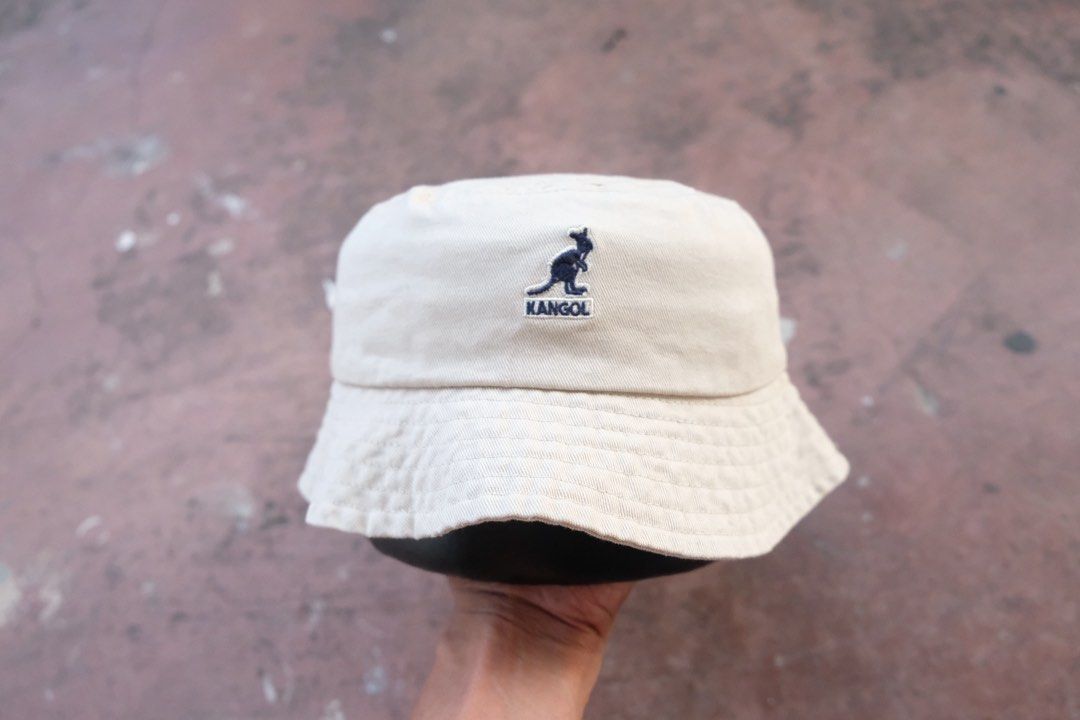 kangol bucket hat (Category: Caps & Hats) located in Cainta. Submitted by plus.eighty.one (Listing ID 1434306515, Image 1). Description: kangol bucket hat size M condition : 9/10 almost new.