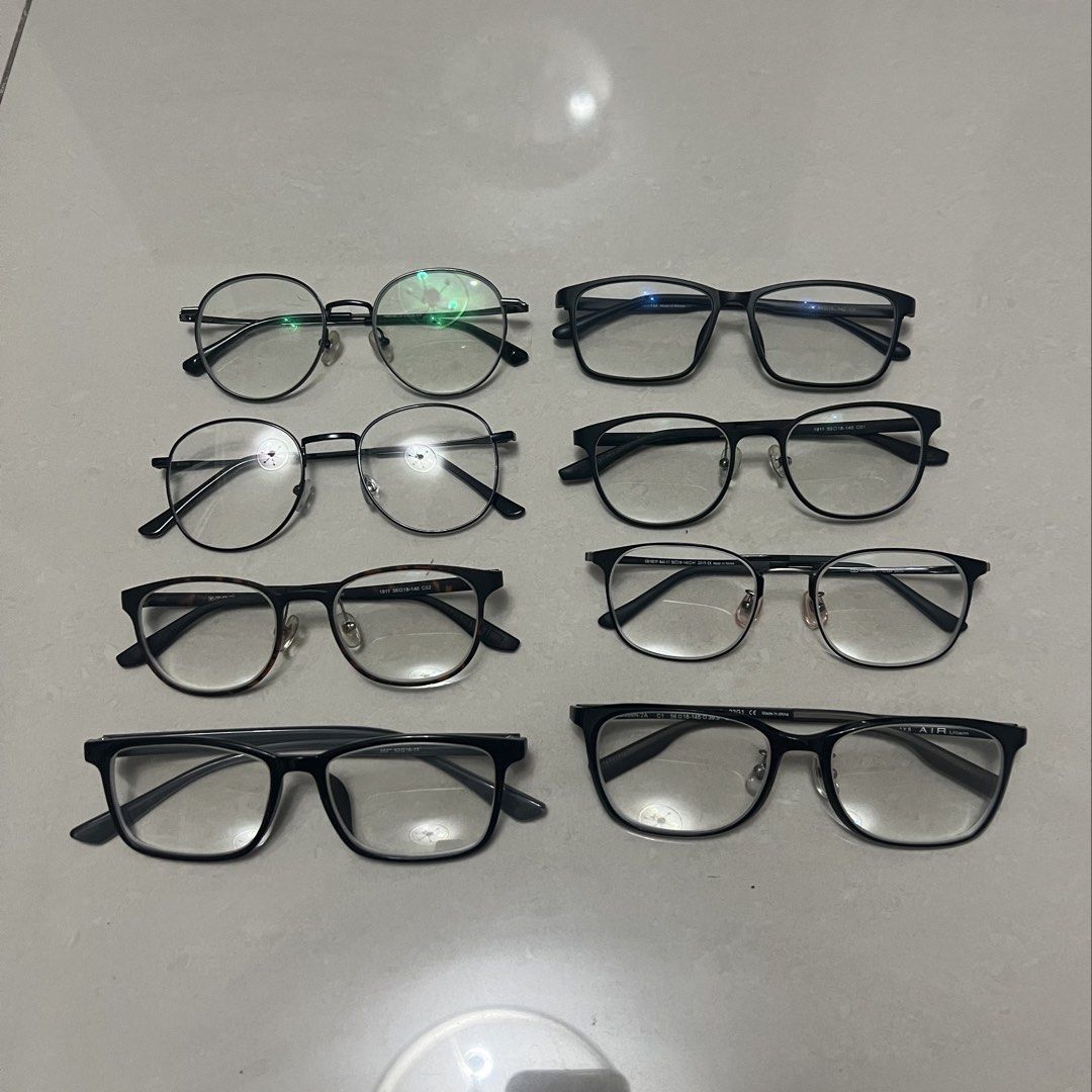 Korean Frames (Category: Sunglasses & Eyewear) located in Singapore. Submitted by gregariouscalisthenics (Listing ID 1434376759, Image 1). Description: .