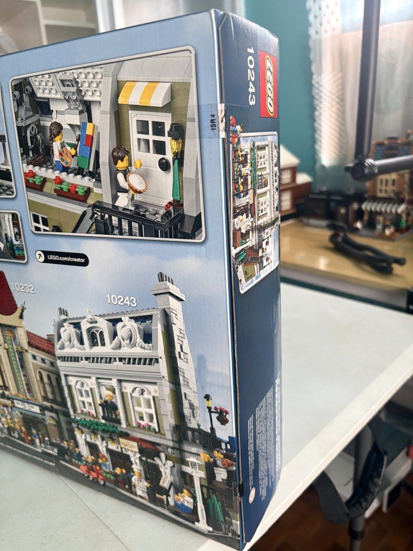 LEGO Creator Parisian Restaurant 10243 (Category: Lego & Building Sets) located in Mandaluyong City. Submitted by betchaysclutter (Listing ID 1434213740, Image 3). Description: - LEGO Creator Parisian Restaurant set - 2469 pieces - For ages 16+ - Minor wear on box - Brand new, unopened.