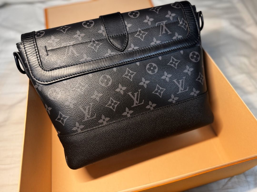 Louis Vuitton Saumur messenger/shoulder bag (Category: Luxury Bags & Wallets) located in Manila. Submitted by lumenos (Listing ID 1434373386, Image 2). Description: Guaranteed authentic. Used once Bought for 130k+ Complete with dustbag and box and paper bag Microchipped slight negotiable Pm me if interested. QC Area no lowballer please. .