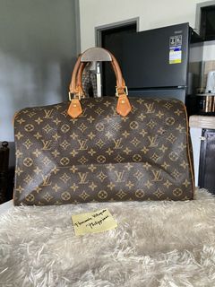 (Category: ) located in . Submitted by luxbagelyas (Listing ID 1434269941, Image 1). Description: .