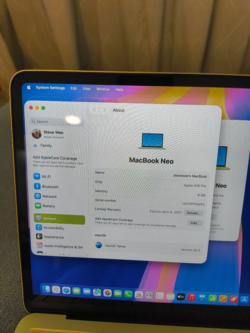 Macbook neo 256465385417375764482