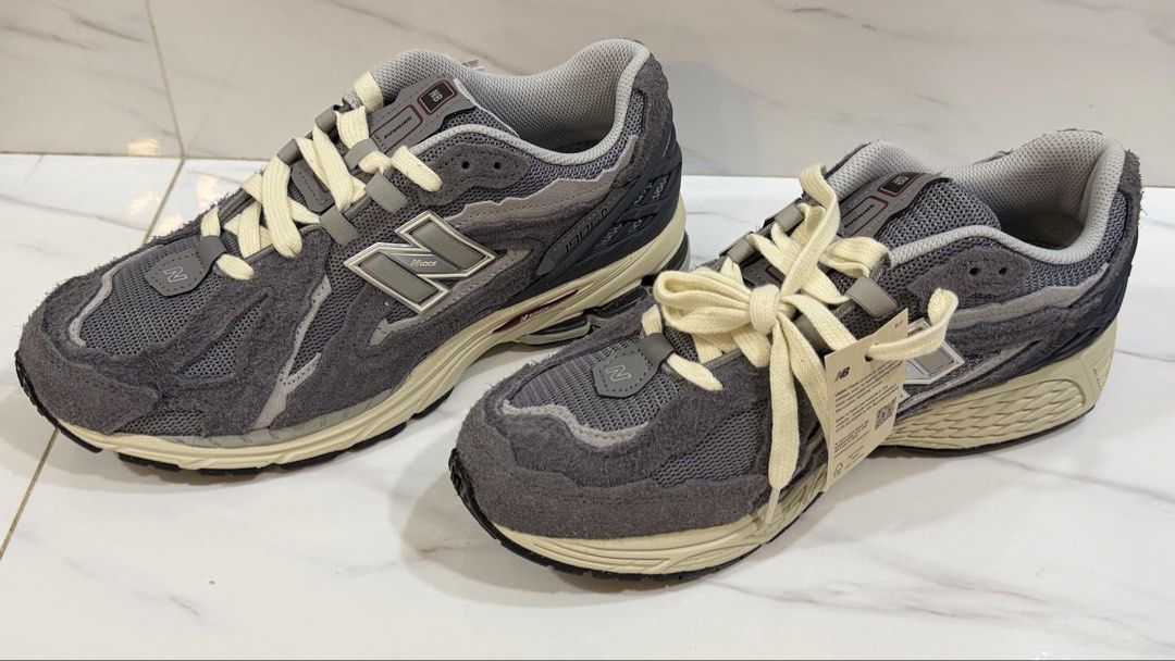 New Balance 1906D Protection Pack Harbor Grey (Category: Sneakers) located in Pasig City. Submitted by ernestoonte (Listing ID 1434180200, Image 2). Description: - New Balance 1906D Protection Pack Harbor Grey - Size: US 9 Men’s - Includes: Original tags and box - Japan release - Brand New/DS.