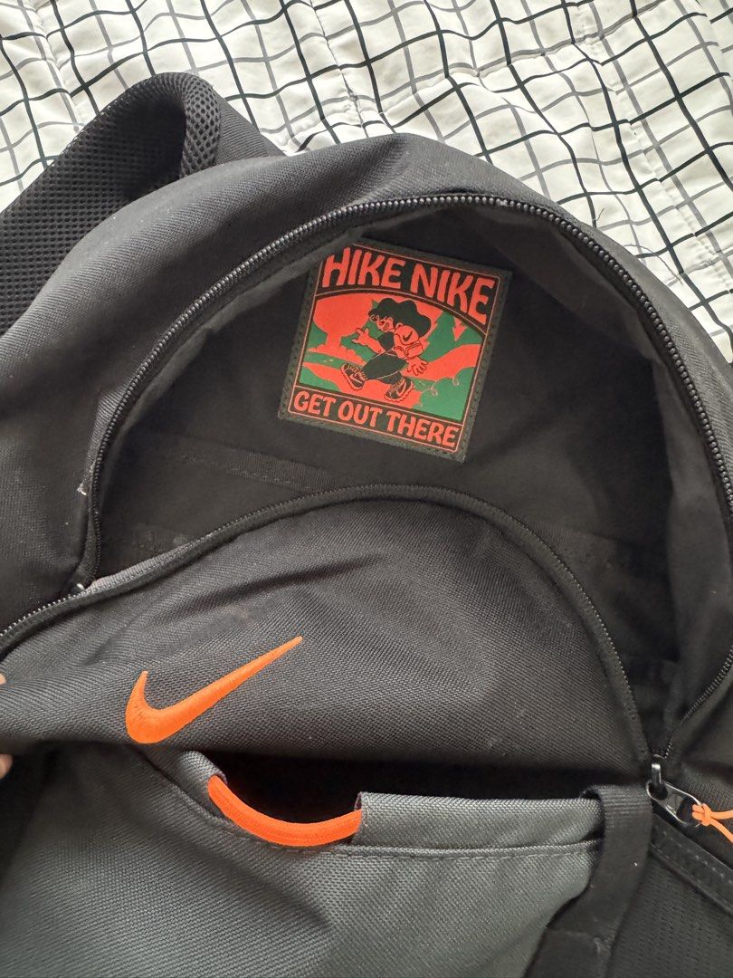 Nike Backpack (Category: Backpacks) located in Manila. Submitted by seerr02 (Listing ID 1434210260, Image 3). Description: rfs: decluttering .