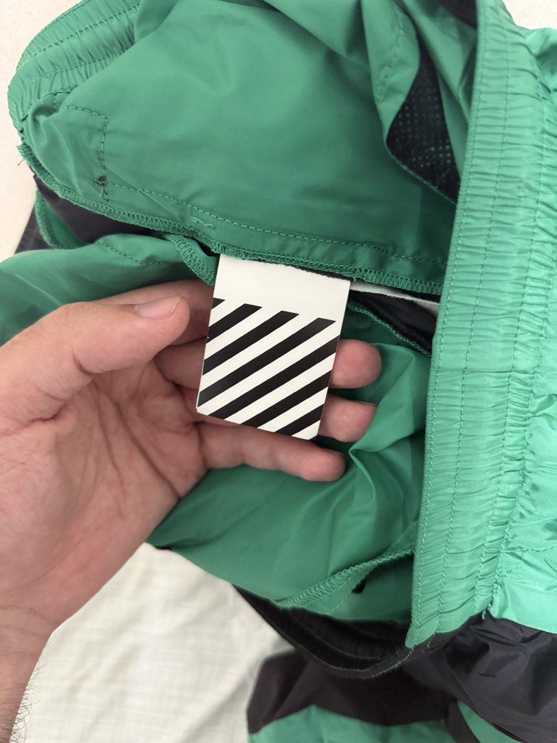 Off White Track pants (Category: Joggers) located in Angeles City. Submitted by hinjan297 (Listing ID 1434207383, Image 2). Description: 32-36w 40L srp = 38k authentic rfs wrong size with stains from storage .