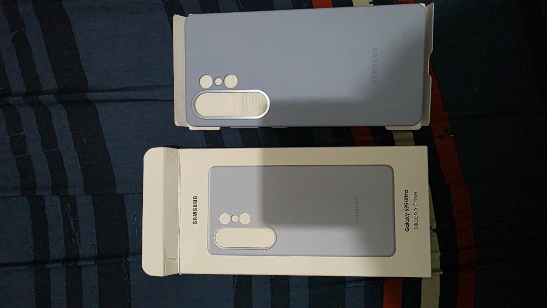 Original Samsung S25 ultra silicone Case (Category: Cases & Sleeves) located in Manila. Submitted by primos_playground (Listing ID 1434352628, Image 1). Description: Original Samsung S25 Ultra silicone Case opened box only PHP 950.