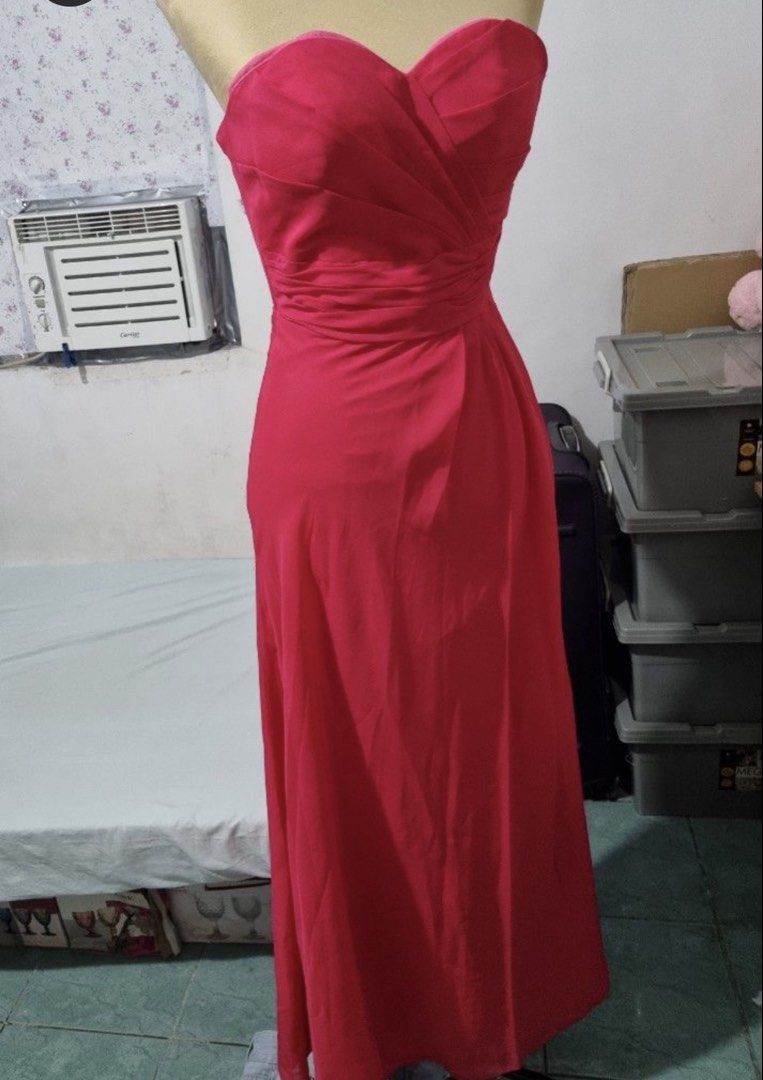 Pink Chiffon Strapless Maxi Dress (Category: Dresses) located in Makati City. Submitted by vanammryrose (Listing ID 1434263935, Image 2). Description: - Strapless pink chiffon maxi dress - Sweetheart neckline - Fitted bodice with pleating - Flowing, floor-length skirt - Bow detail and pearl strap at the back - Ideal for formal events and special occasions.