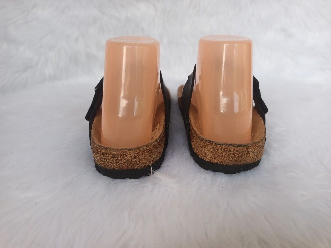 Preloved Birkenstock Gizeh Matte Black (Category: Flats & Sandals) located in Labo. Submitted by uzzing_14 (Listing ID 1434299958, Image 3). Description: Original preloved BIRKS 💯 GIZEH MATTE BLACK Size : 38 NF ⚠️ BAWAL PO SA MASELAN⚠️ 📍 Please manage your high expectations as you are buying PRELOVED ITEMS ‼️ 📍 Buy at your own risk ‼️ ❌No reservations ❌ No Cancellation/ No Return/ No Exchange Nasa photos na po ang details 🥰 🔸️MODE OF PAYMENT