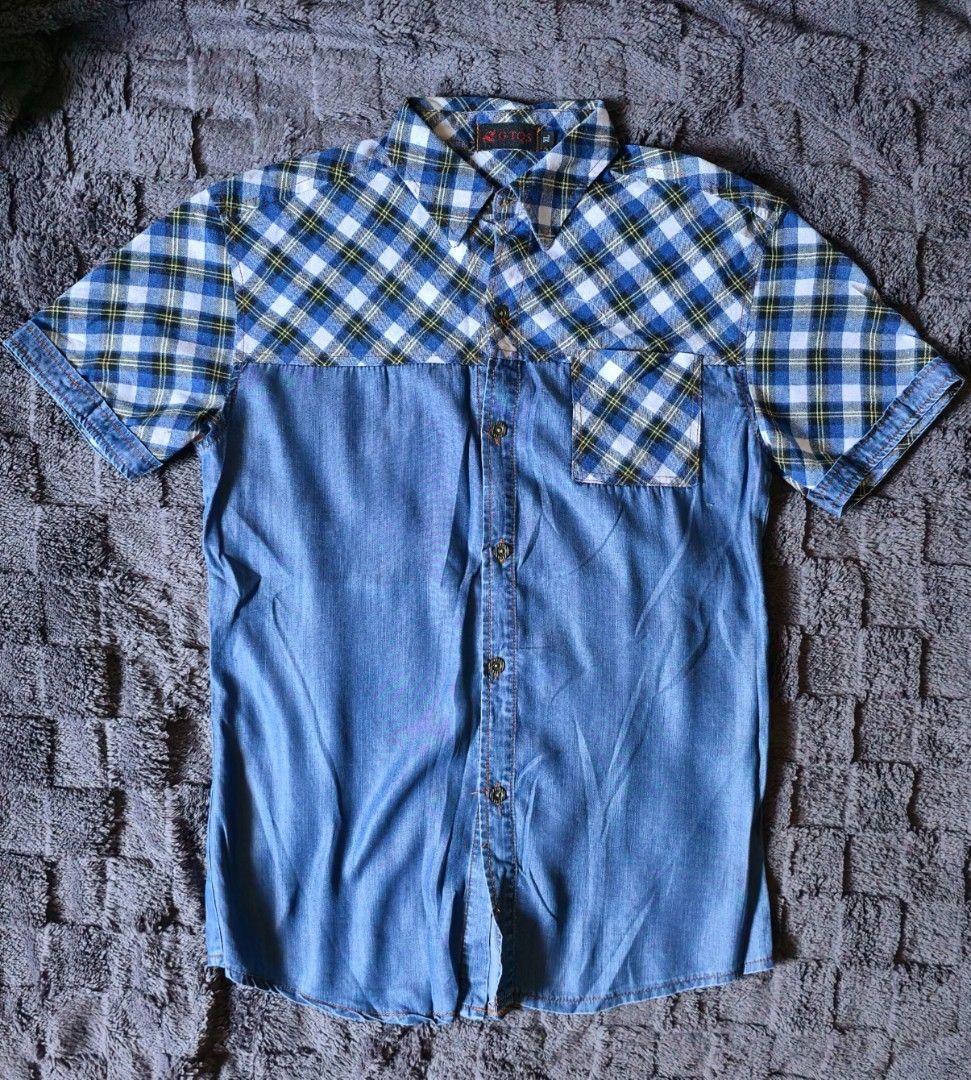 5 pcs Bundle Preloved Clothes/Items (Take all) (Category: Tshirts & Polo Shirts ) located in Paranaque City. Submitted by vanchris84 (Listing ID 1434285552, Image 3). Description: take all 5 pcs of preloved clothes/items, all in good condition, no flaws, these are all from my personal closet.