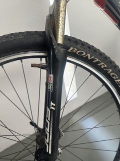 (Category: ) located in . Submitted by bikeview (Listing ID 1434259073, Image 1). Description: .