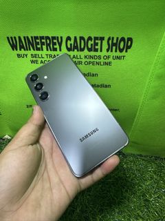 (Category: ) located in . Submitted by wainefreygadgetshop (Listing ID 1434368324, Image 1). Description: .