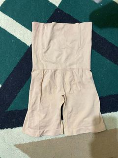 (Category: ) located in . Submitted by tatabelx (Listing ID 1434200702, Image 1). Description: .