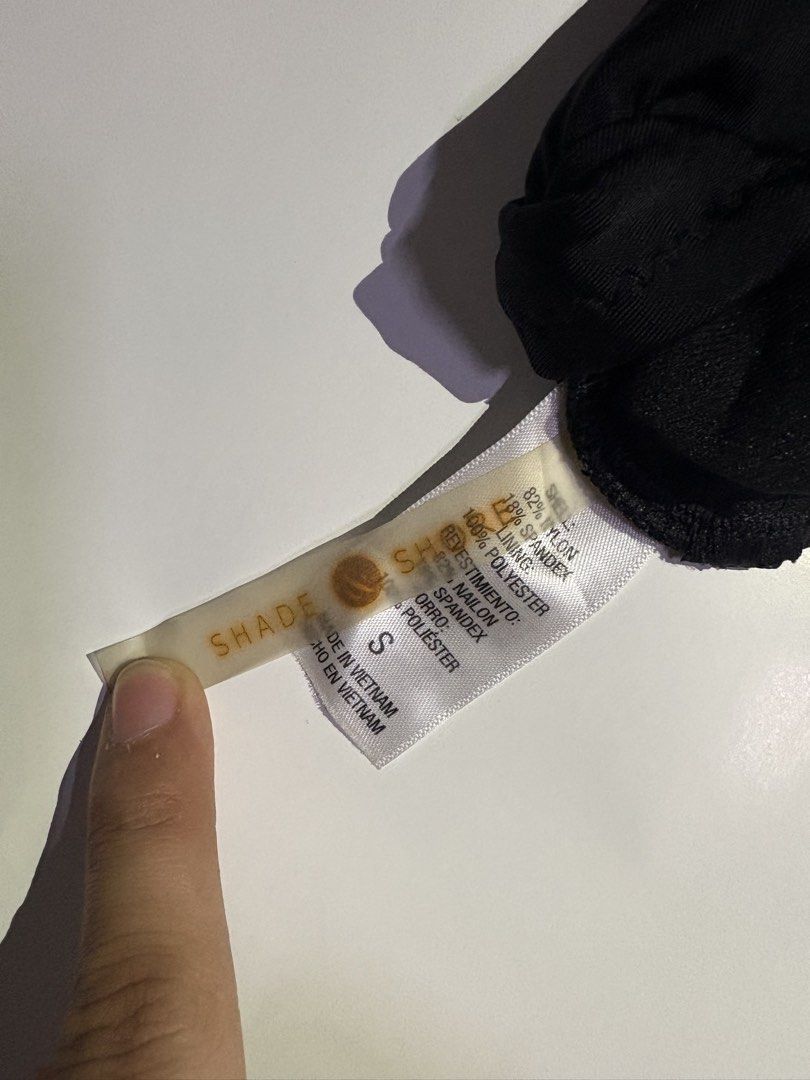 Shade and Shore Black Swimsuit (Category: Bikinis & Swimsuits) located in Cainta. Submitted by prnclr (Listing ID 1434331704, Image 3). Description: Shade and Shore Black Swimsuit used once only size small no pads but with pad slots can be used as a top too waist - 12 inches length (bust to crotch) - 21 inches Please manage your expectations No return and No refund Mode of Payment: Gcash/Gotyme/BDO/ RCBC Mode of Delivery: Lalamove/Grab/J&T.