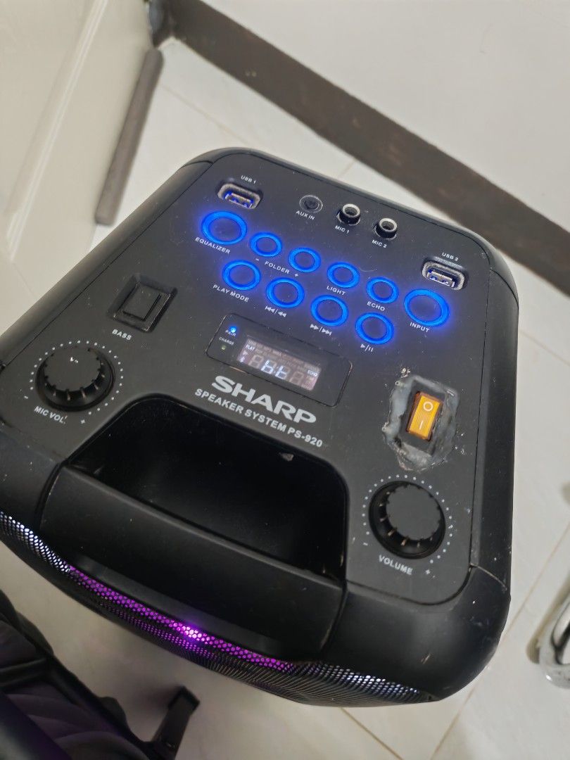 Sharp Speaker System PS-820 (Category: Soundbars, Speakers & Amplifiers) located in Manila. Submitted by mel.mel16 (Listing ID 1434299822, Image 1). Description: ✅ Sharp Speaker System PS-920 (Party Box) ✅ Good working condition ✅ Multiple input options: AUX and USB ✅ Built-in light show ✅ Volume controls ✅ Portable design with a handle ✅ Bluetooth function ✅ Bought P9,899.00 before ✅ 80 watts Inclusion: Power cord Cordless mic Issue: Pinalitan p