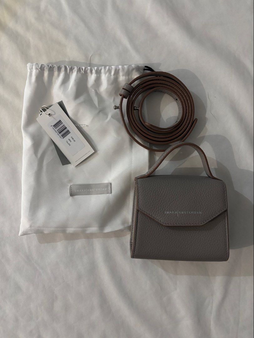 SMAAK Amsterdam Mini Taupe Bag (Category: Tote Bags) located in Manila. Submitted by shopmik4scloset (Listing ID 1434282116, Image 1). Description: Authentic Steal price Rfs: too many bags Orig price: 89€.
