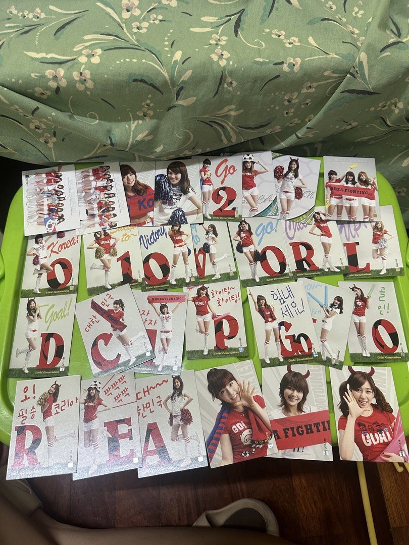 SNSD STAR COLLECTION SET GIRLS GENERATION (Category: K-Wave Merchandise) located in Manila. Submitted by declutteringlot (Listing ID 1434299235, Image 1). Description: GET EVERYTHING IN THE 2 PICS AS SET.