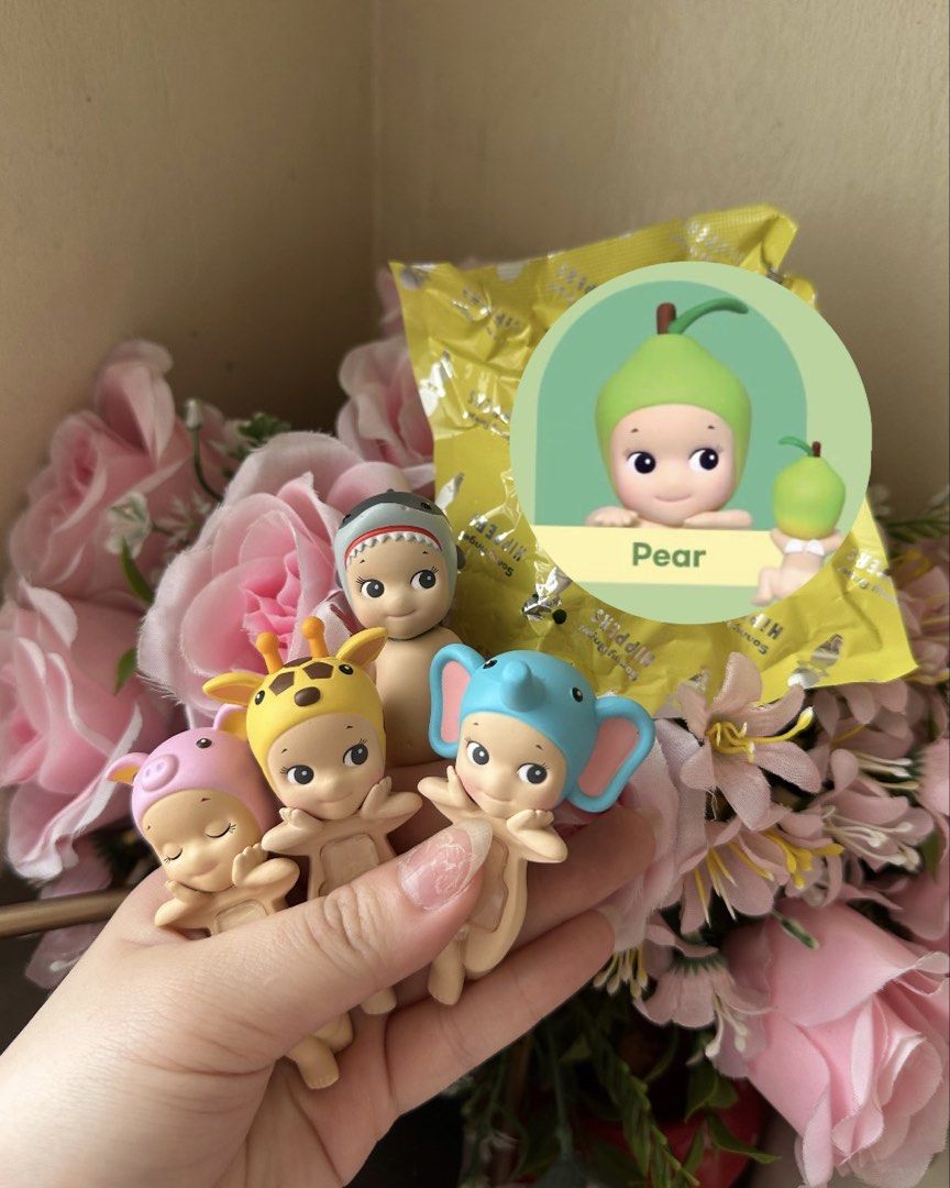 Sonny Angel Hippers (Category: Designer & Blind Box Toys) located in Quezon City. Submitted by lyrasophia (Listing ID 1434202361, Image 1). Description: Sonny Angel Hippers 🌟 🐽 Dreaming Hipper: Pig - ₱650 [SOLD] 🐘 Elephant - ₱550 🦒 Giraffe - ₱550 🍐 SEALED Pear - ₱550 🦈 (non-hipper) Shark - ₱450 [SOLD] All with original BNF.